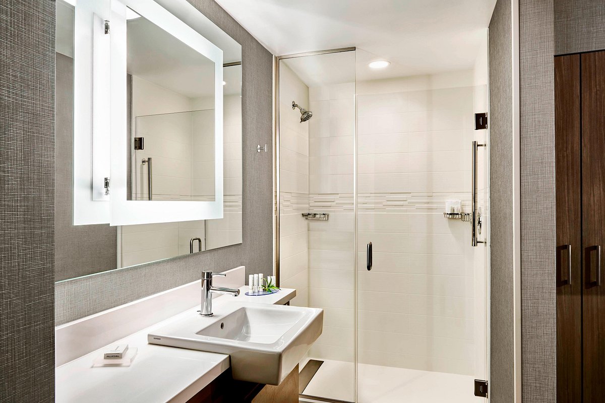 guest-room-amenity