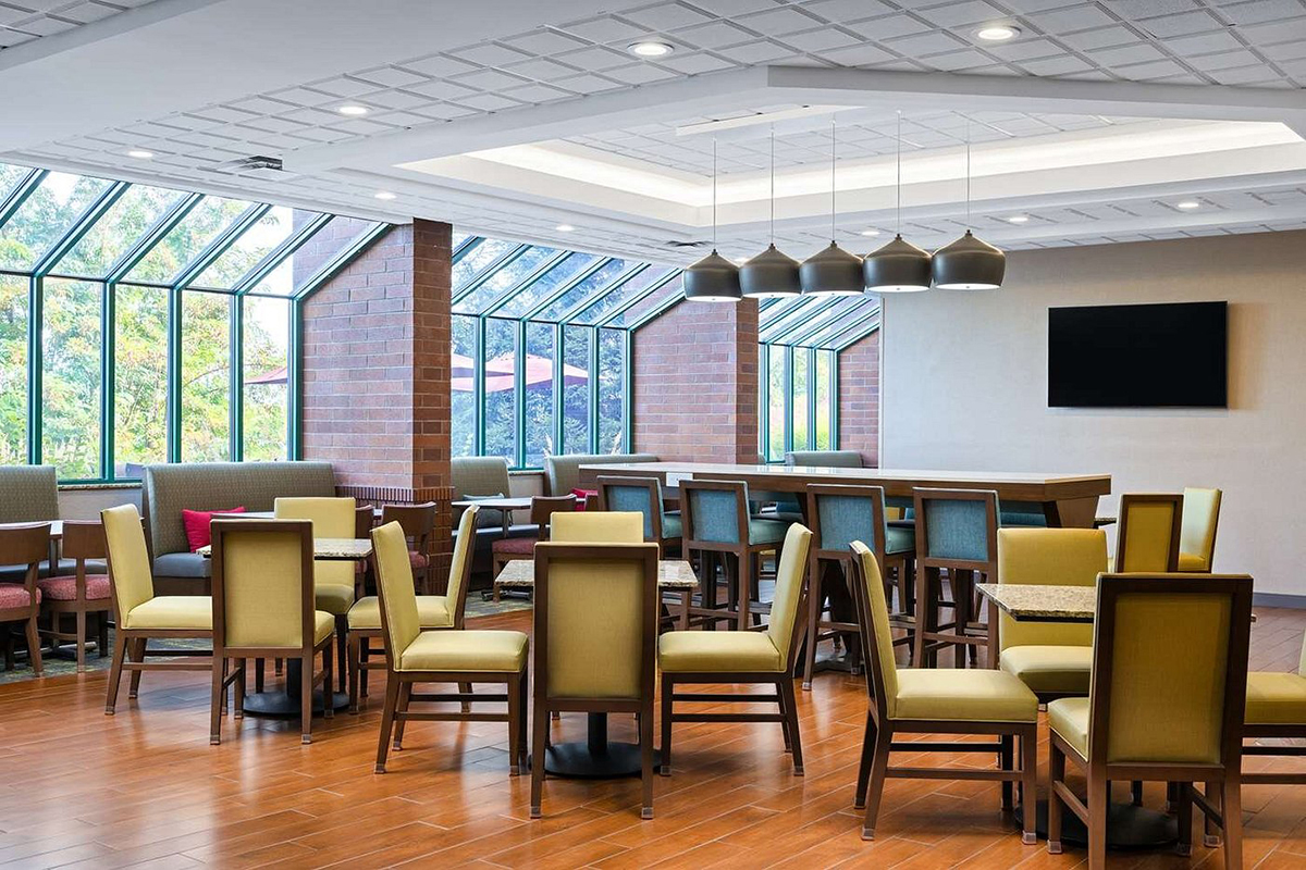 breakfast-area