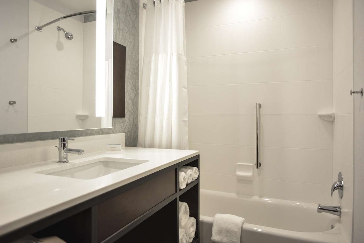 guest-room8