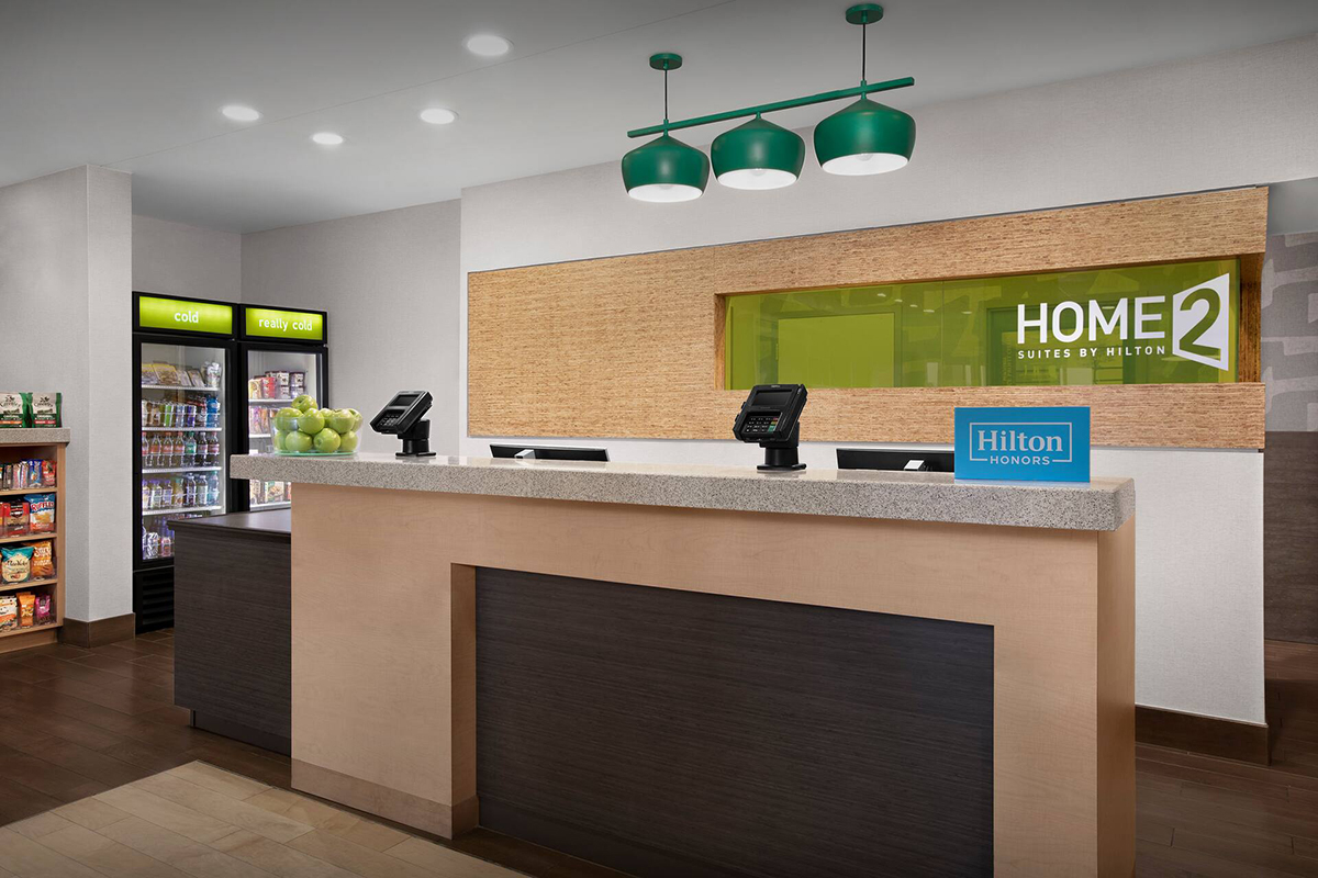 phxpcht-az-chandler-h2-frontdesk