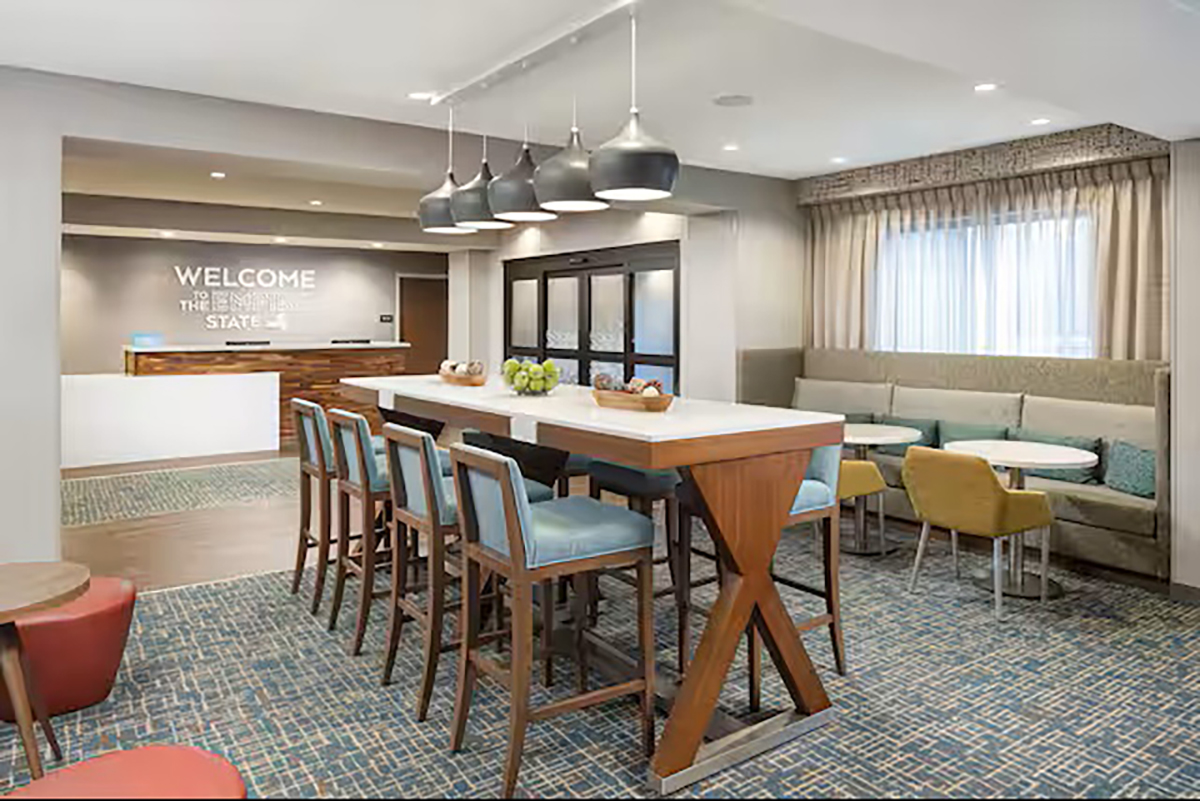 hampton-inn-hornell-lobby-1