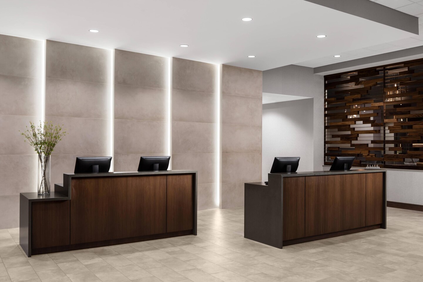 dalda-desk-0858-hor-clsc