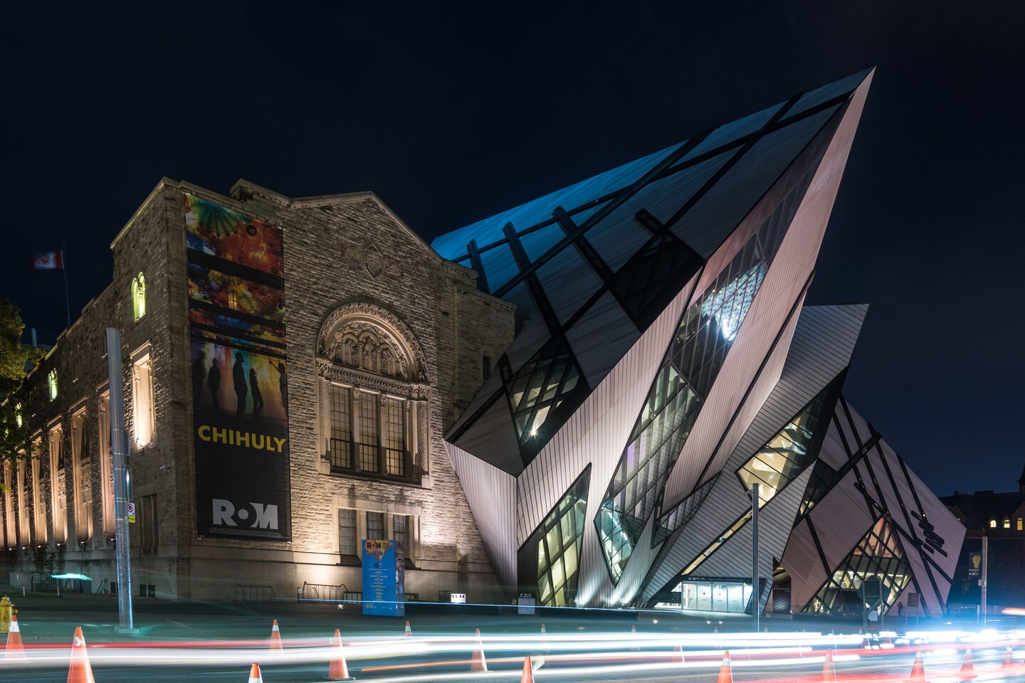yyzbw-royal-ontario-museum-8107-hor-clsc